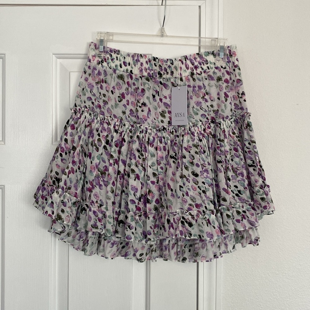 Misa NWT ruffled tiered mini skirt.